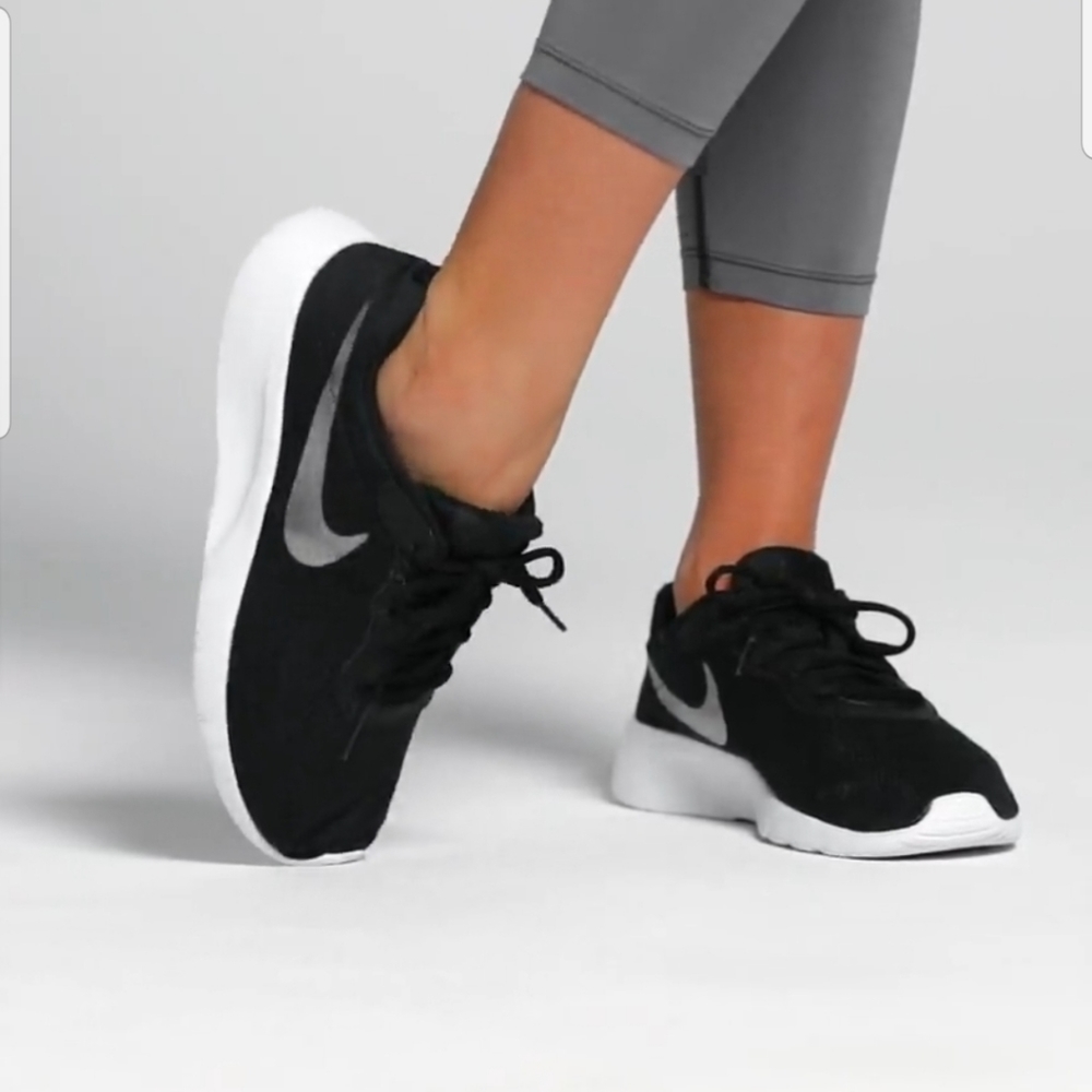250🎁🎁🎁🎁🎁🎁🎁🎁NWT !!! Nike Tanjun - Picture 6 of 14